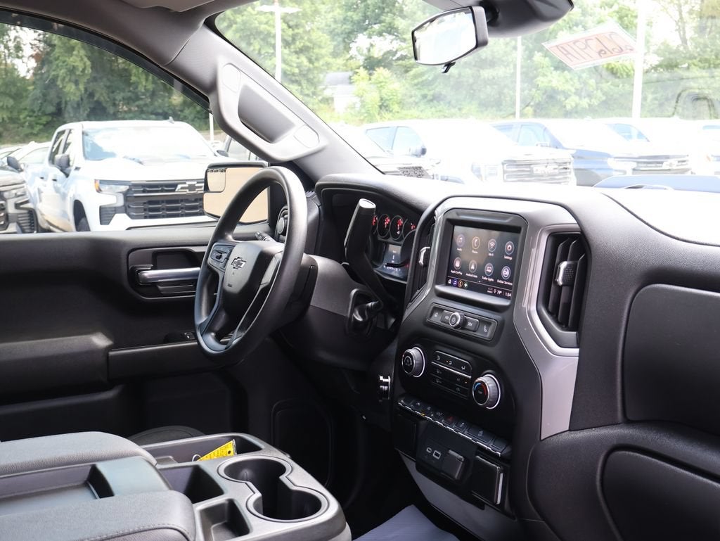 2022 Chevrolet Silverado 1500 Custom Trail Boss