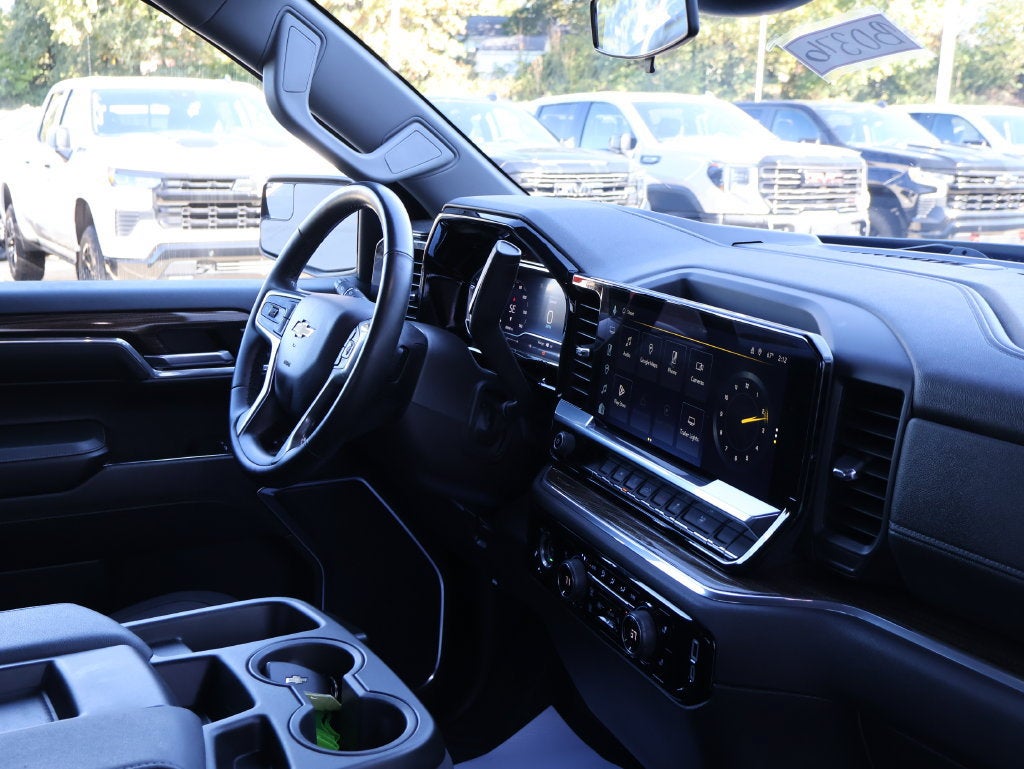 2024 Chevrolet Silverado 1500 LT (2FL)