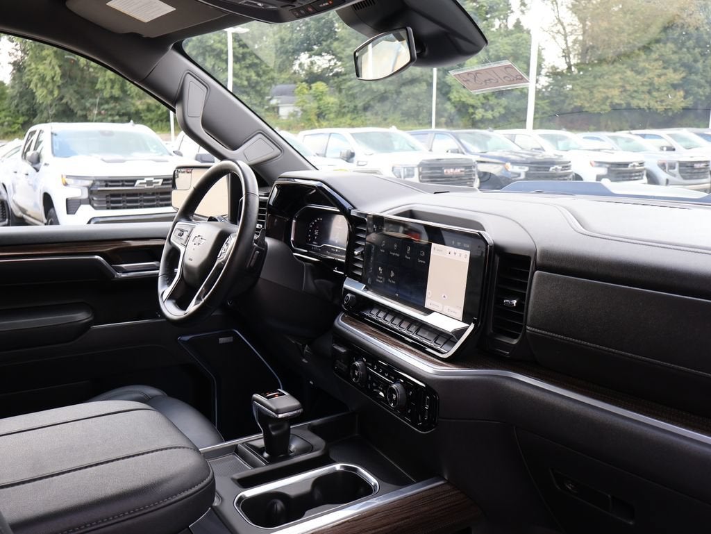 2025 Chevrolet Silverado 1500 LT Trail Boss