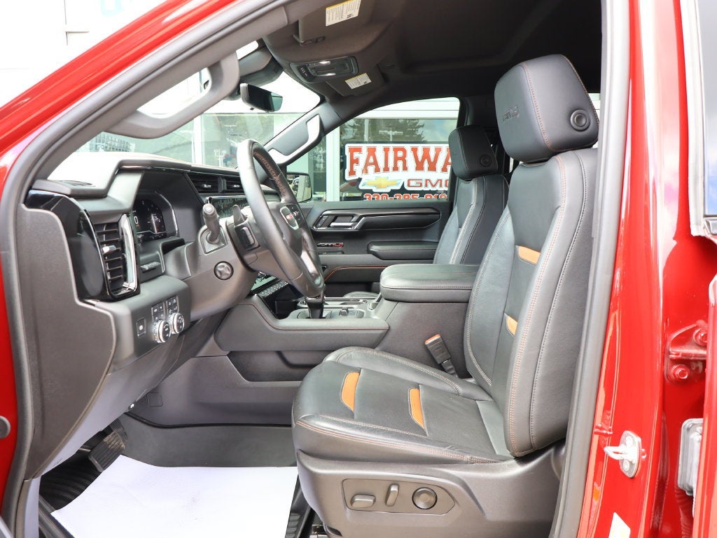 2024 GMC Sierra 1500 AT4