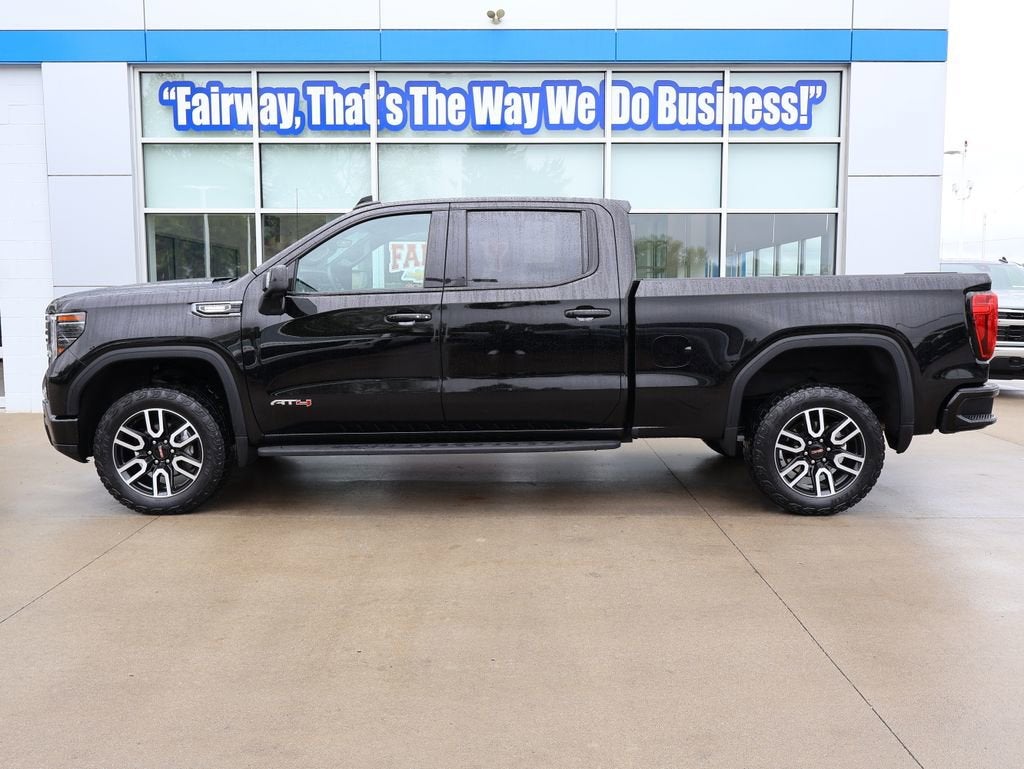2024 GMC Sierra 1500 AT4
