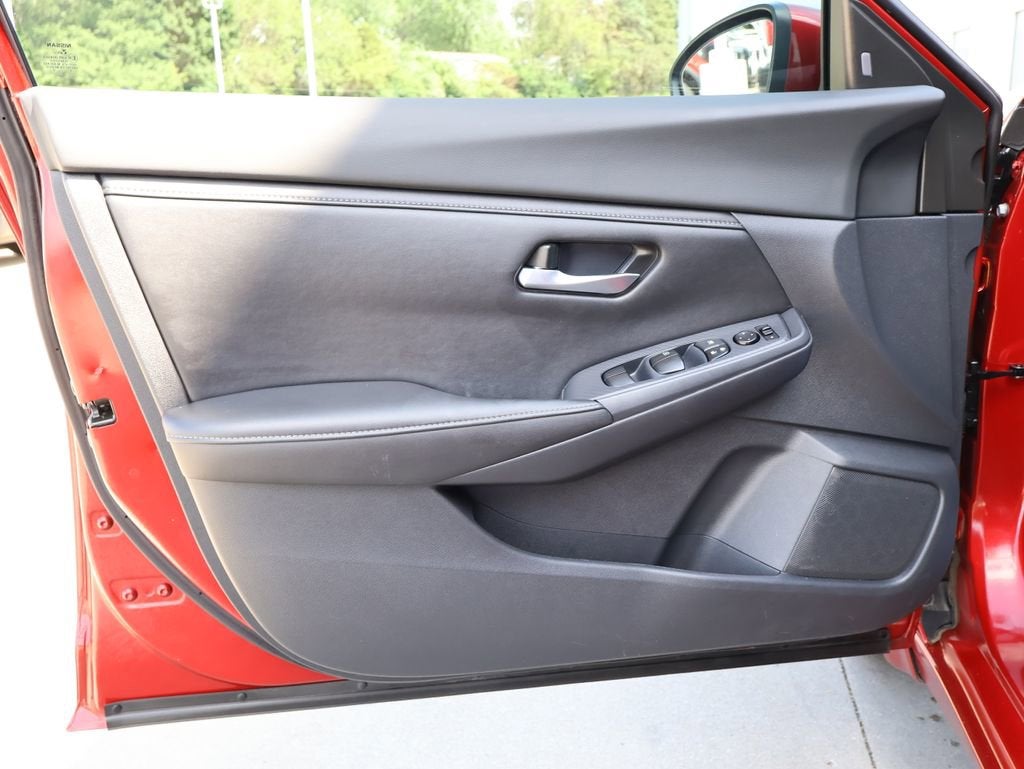 2022 Nissan Sentra SV Xtronic CVT