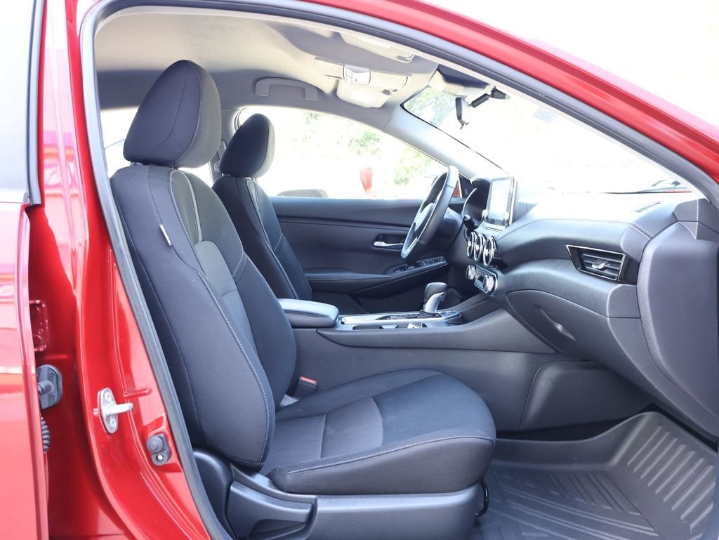 2022 Nissan Sentra SV Xtronic CVT
