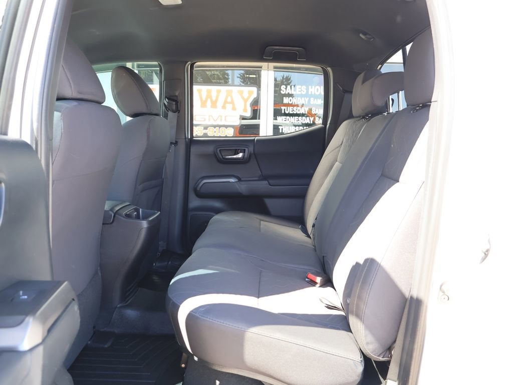 2016 Toyota Tacoma SR5