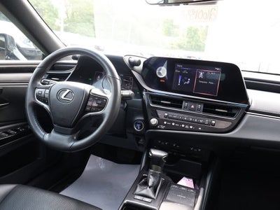 2022 Lexus ES 300h ES 300h
