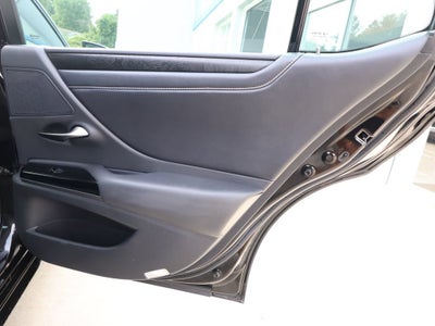 2022 Lexus ES 300h ES 300h