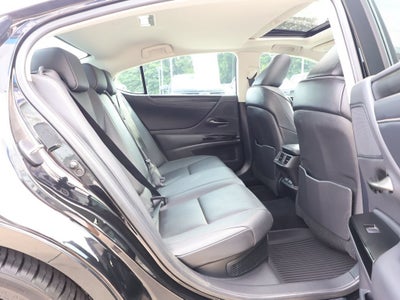 2022 Lexus ES 300h ES 300h