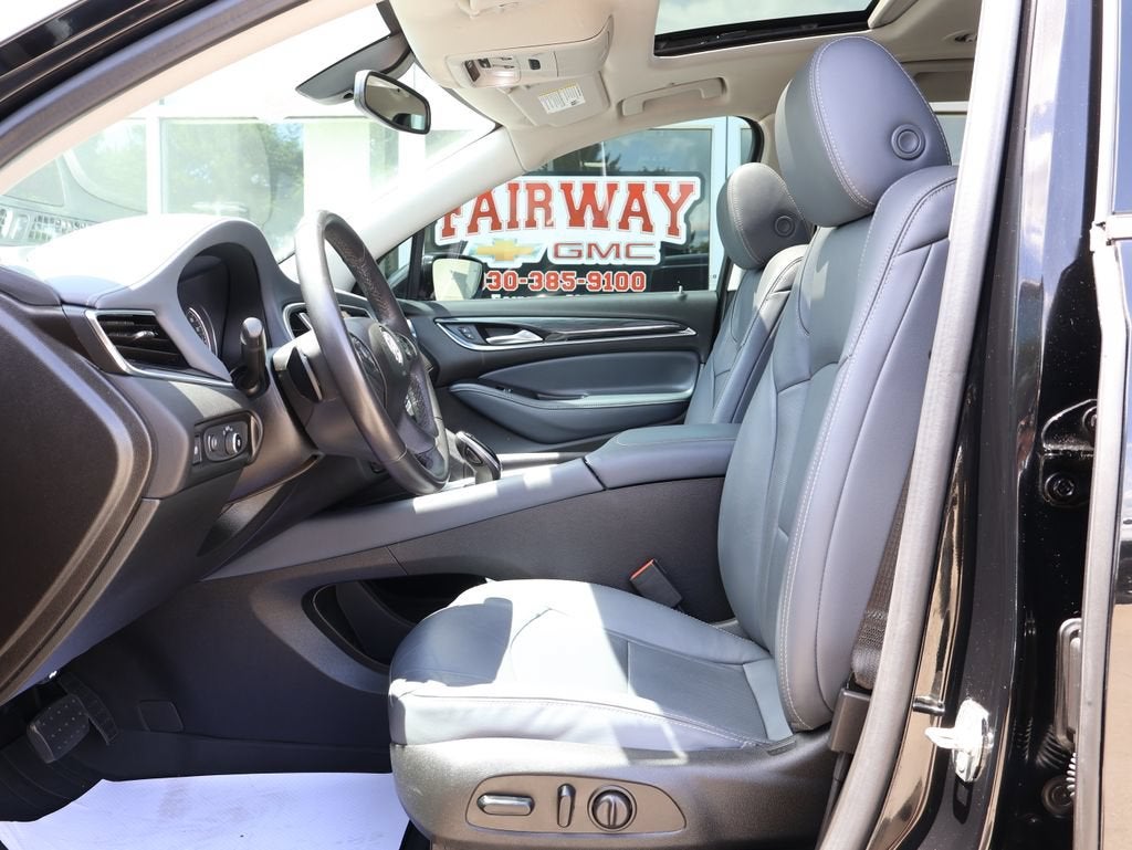 2021 Buick Enclave Essence