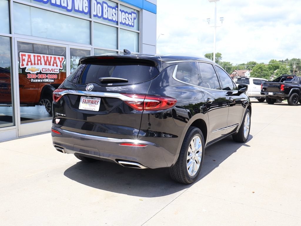 2021 Buick Enclave Essence