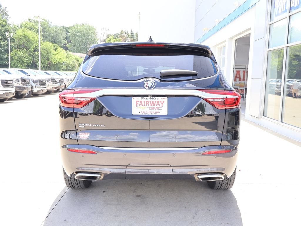 2021 Buick Enclave Essence