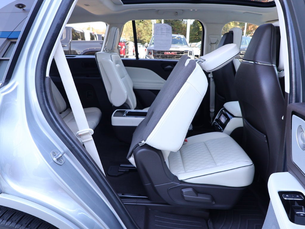 2023 Lincoln Aviator Black Label