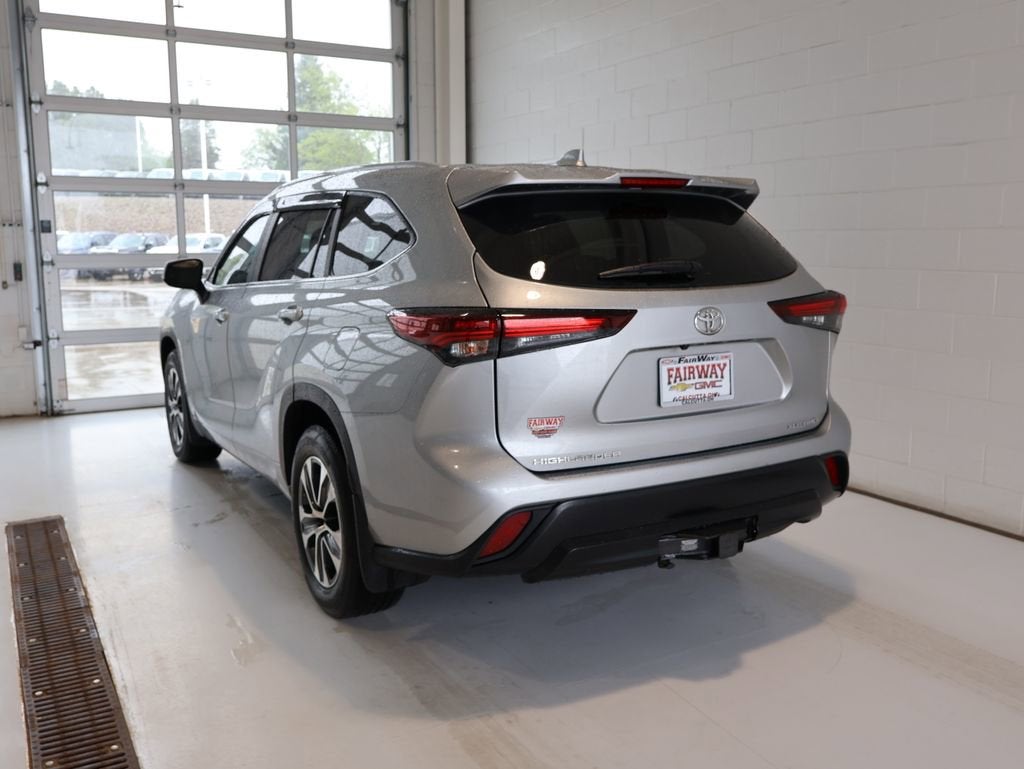 2024 Toyota Highlander XLE