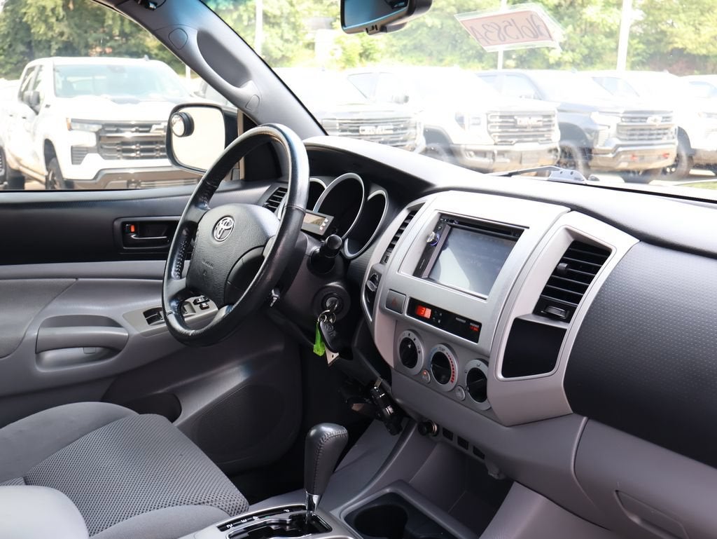 2010 Toyota Tacoma Base V6