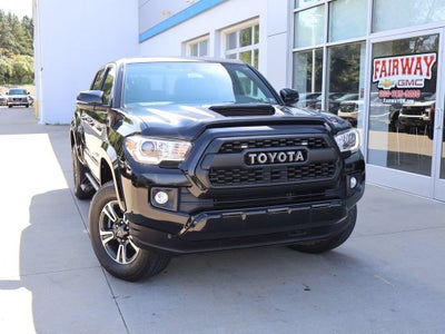 2017 Toyota Tacoma SR5