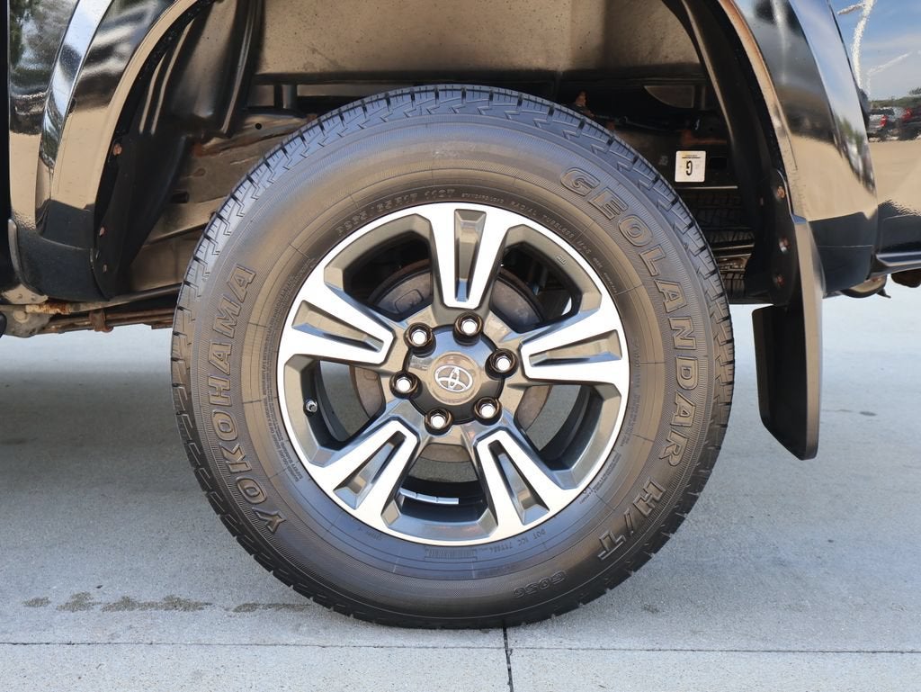2017 Toyota Tacoma SR5
