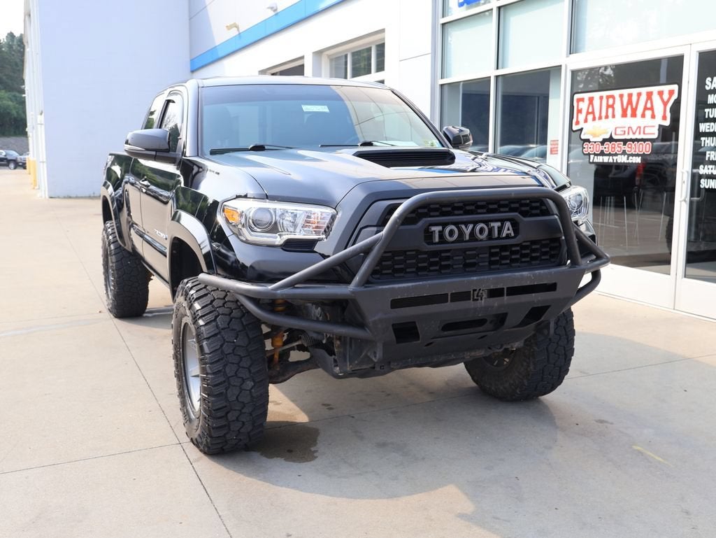 2017 Toyota Tacoma TRD Sport