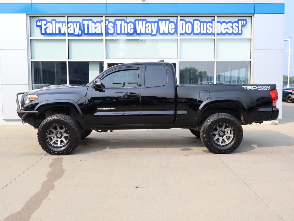 2017 Toyota Tacoma TRD Sport