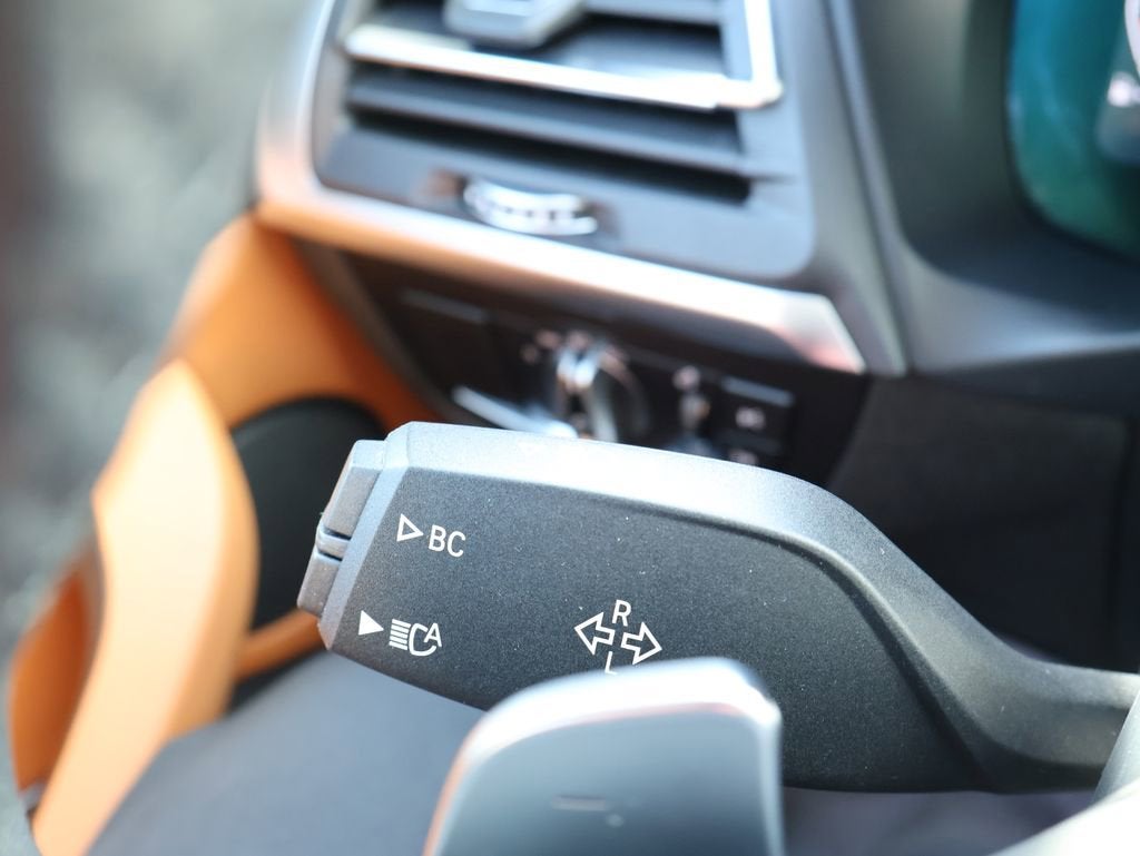 2023 BMW X4 xDrive30i