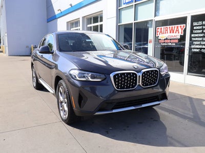 2023 BMW X4 xDrive30i