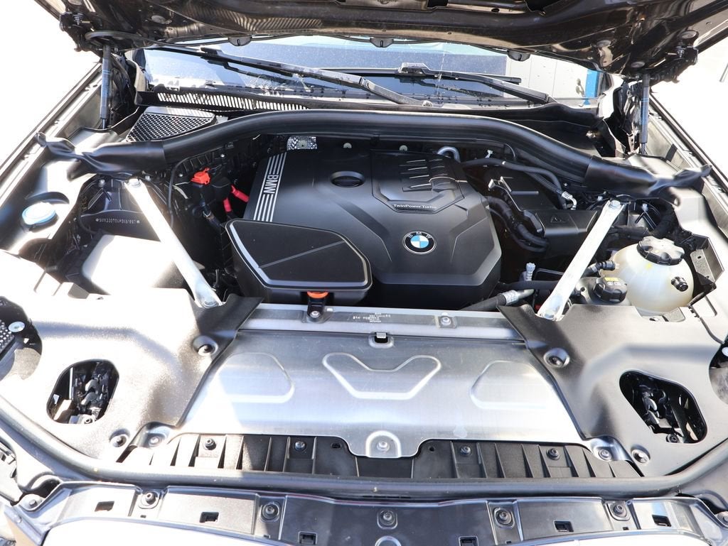 2023 BMW X4 xDrive30i