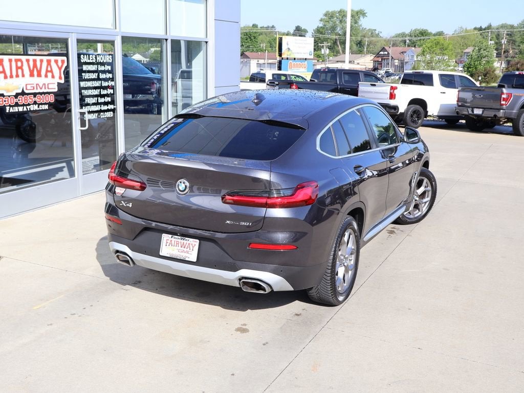 2023 BMW X4 xDrive30i