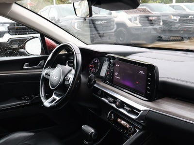 2022 Kia K5 EX
