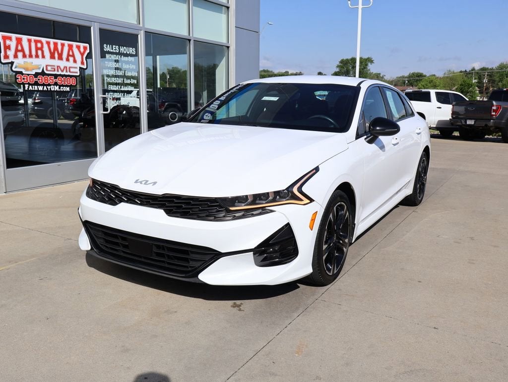 2023 Kia K5 GT-Line