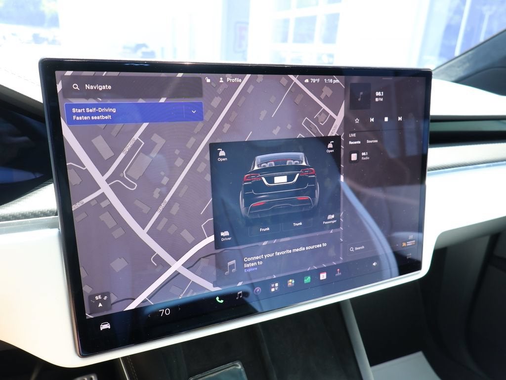 2023 Tesla Model X Plaid