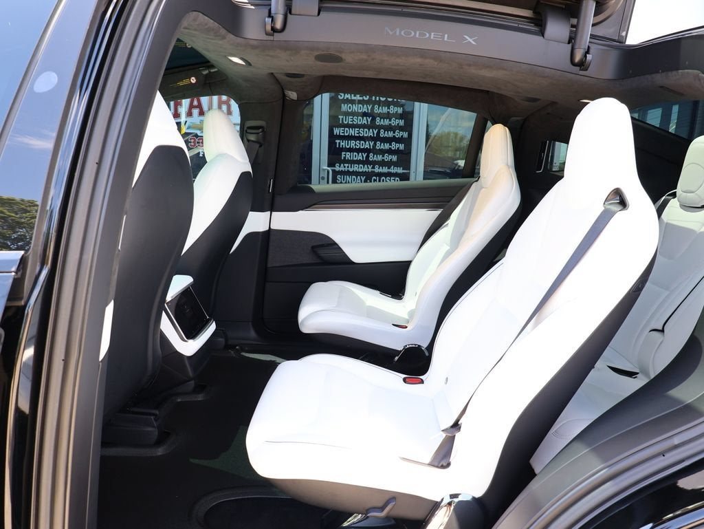 2023 Tesla Model X Plaid