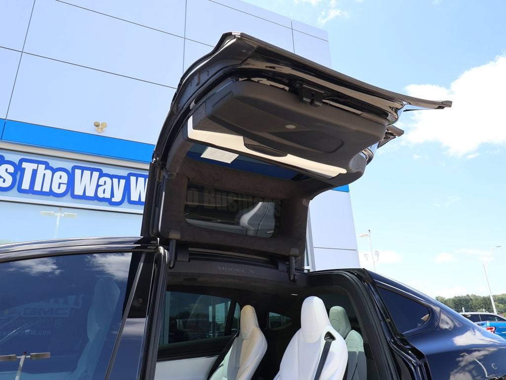 2023 Tesla Model X Plaid