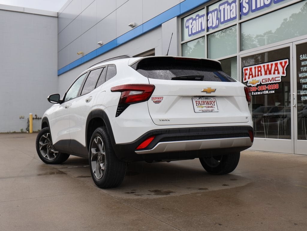 2024 Chevrolet Trax LT