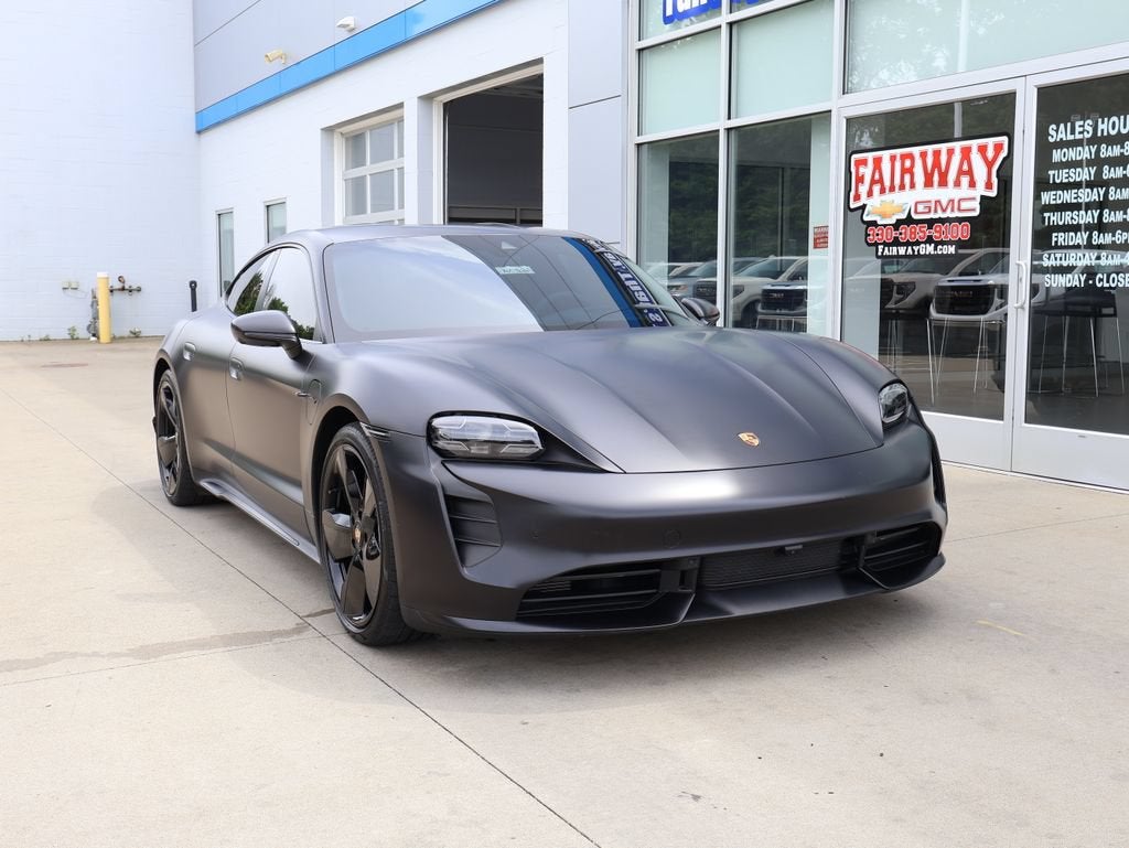2024 Porsche Taycan Turbo