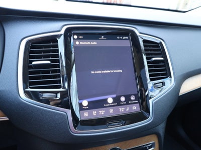 2024 Volvo XC90 Plus Bright Theme