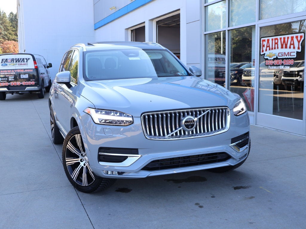 2024 Volvo XC90 Plus Bright Theme