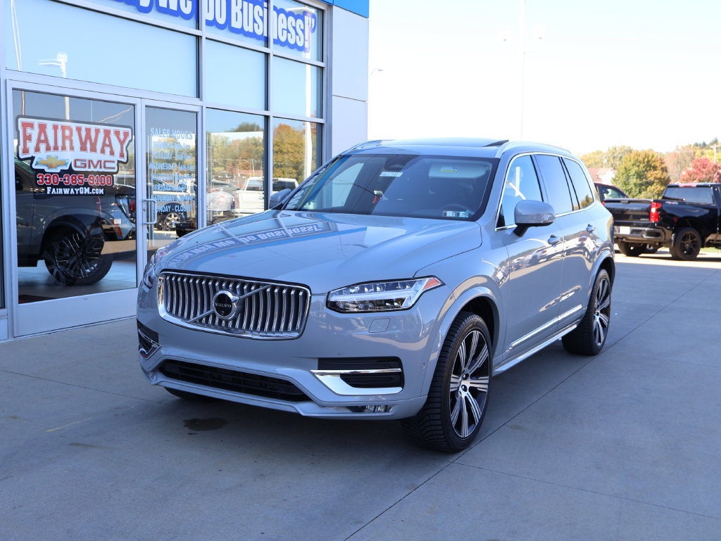 2024 Volvo XC90 Plus Bright Theme