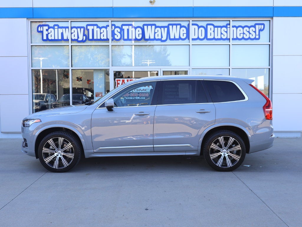 2024 Volvo XC90 Plus Bright Theme
